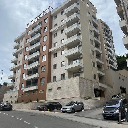 Appartement Kara Becici à Budva Extérieur photo