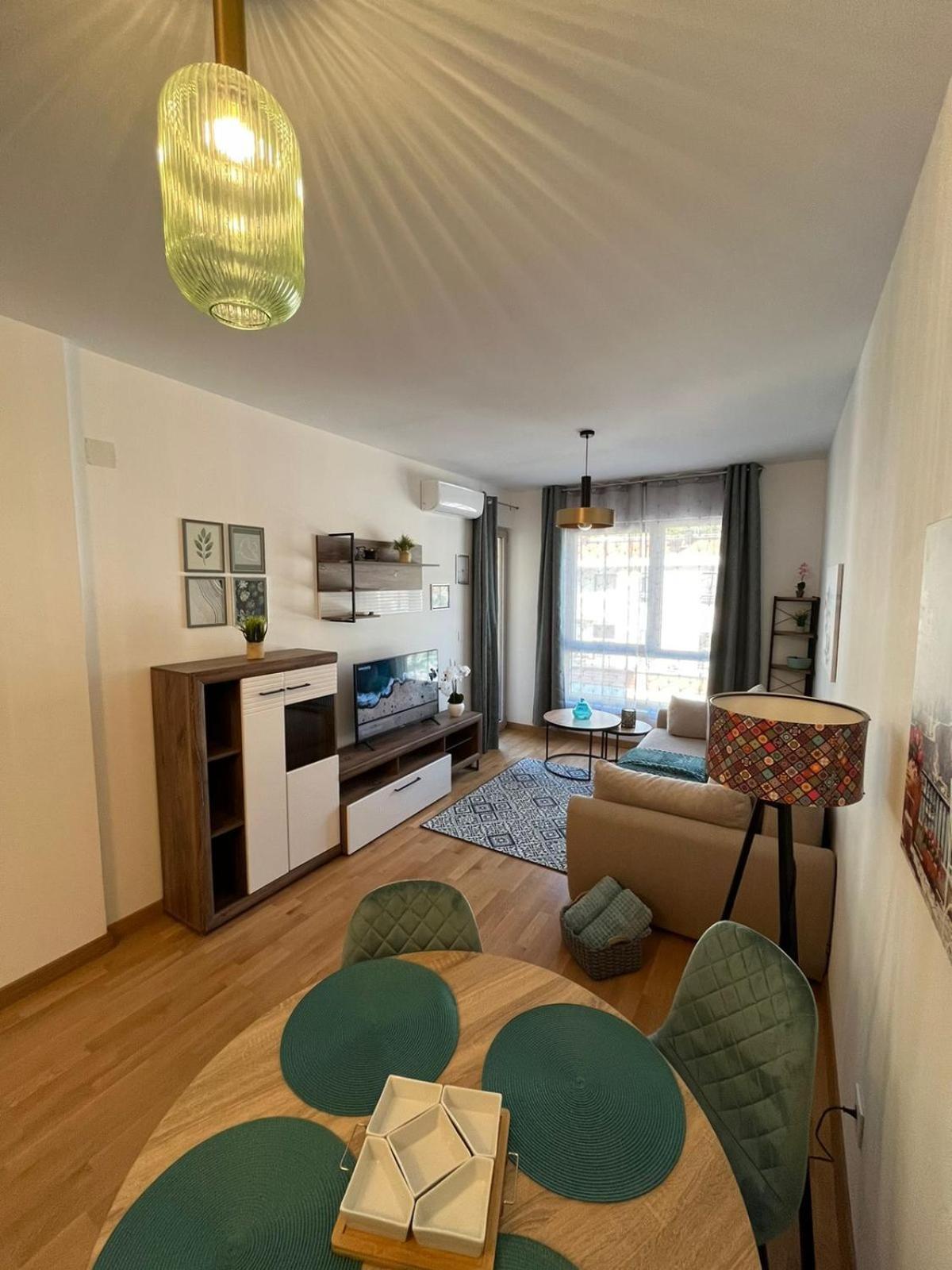 Appartement Kara Becici à Budva Extérieur photo
